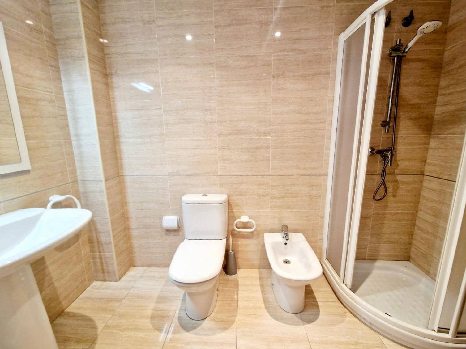 3 makuuhuone Asunto myytävänä paikassa Aguilas mukana 
autotalli - 259 000 € (Ref: 9674408)