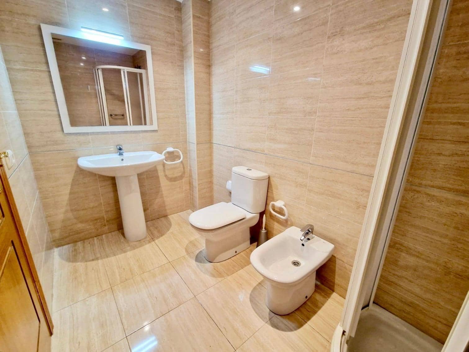 3 makuuhuone Asunto myytävänä paikassa Aguilas mukana 
autotalli - 259 000 € (Ref: 9674408)