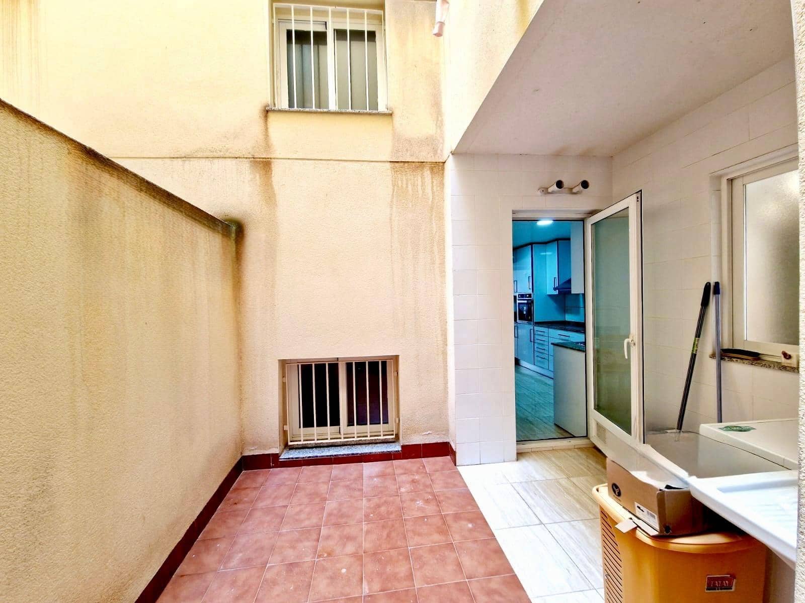 3 makuuhuone Asunto myytävänä paikassa Aguilas mukana 
autotalli - 259 000 € (Ref: 9674408)