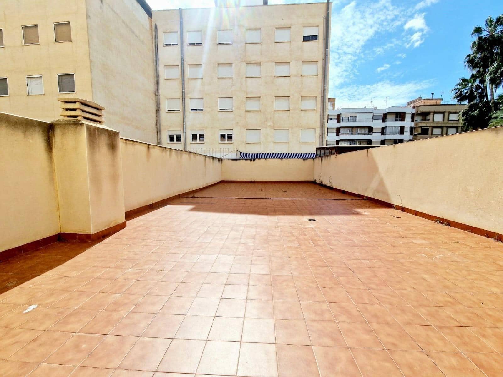 3 makuuhuone Asunto myytävänä paikassa Aguilas mukana 
autotalli - 259 000 € (Ref: 9674408)