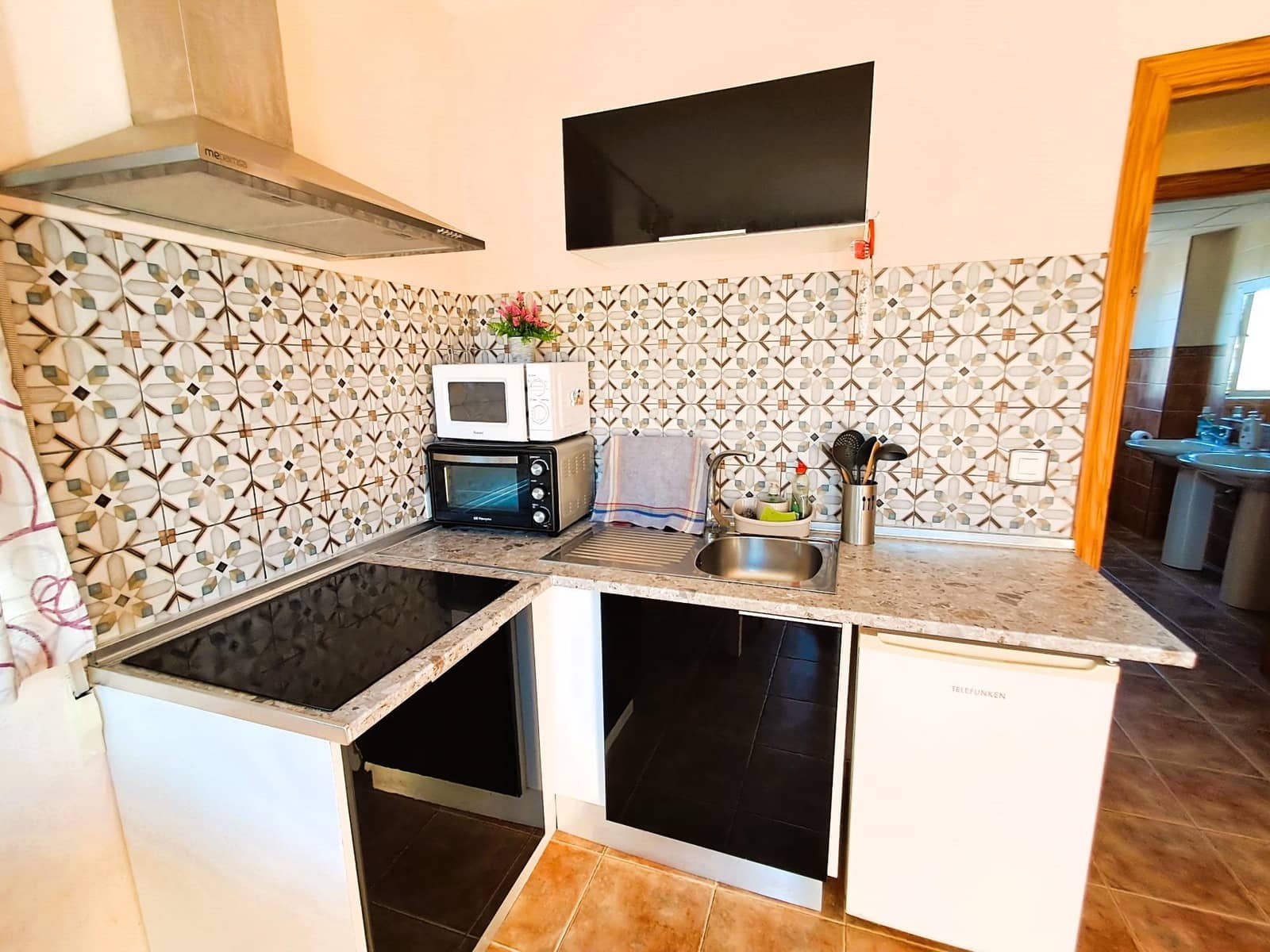 6 bedroom Villa for sale in Aguilas with pool garage - € 429,000 (Ref: 9690897)