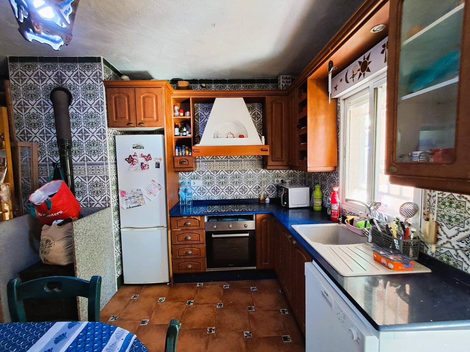 6 bedroom Villa for sale in Aguilas with pool garage - € 429,000 (Ref: 9690897)