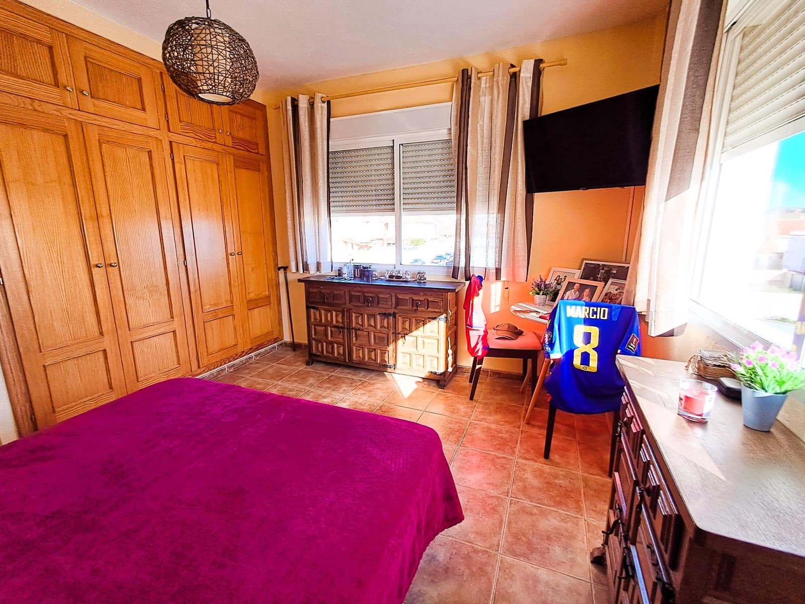 6 bedroom Villa for sale in Aguilas with pool garage - € 429,000 (Ref: 9690897)