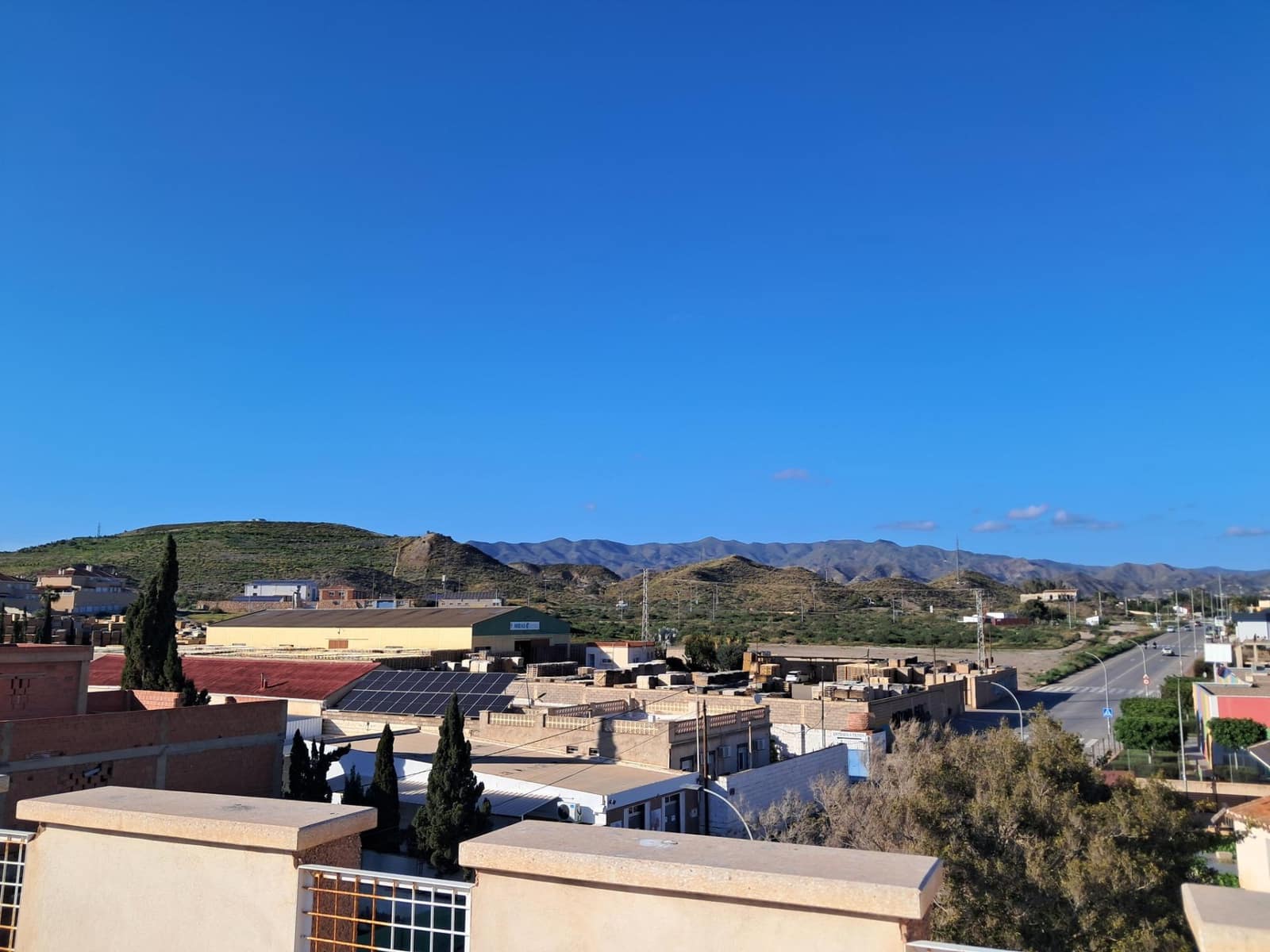 6 bedroom Villa for sale in Aguilas with pool garage - € 429,000 (Ref: 9690897)