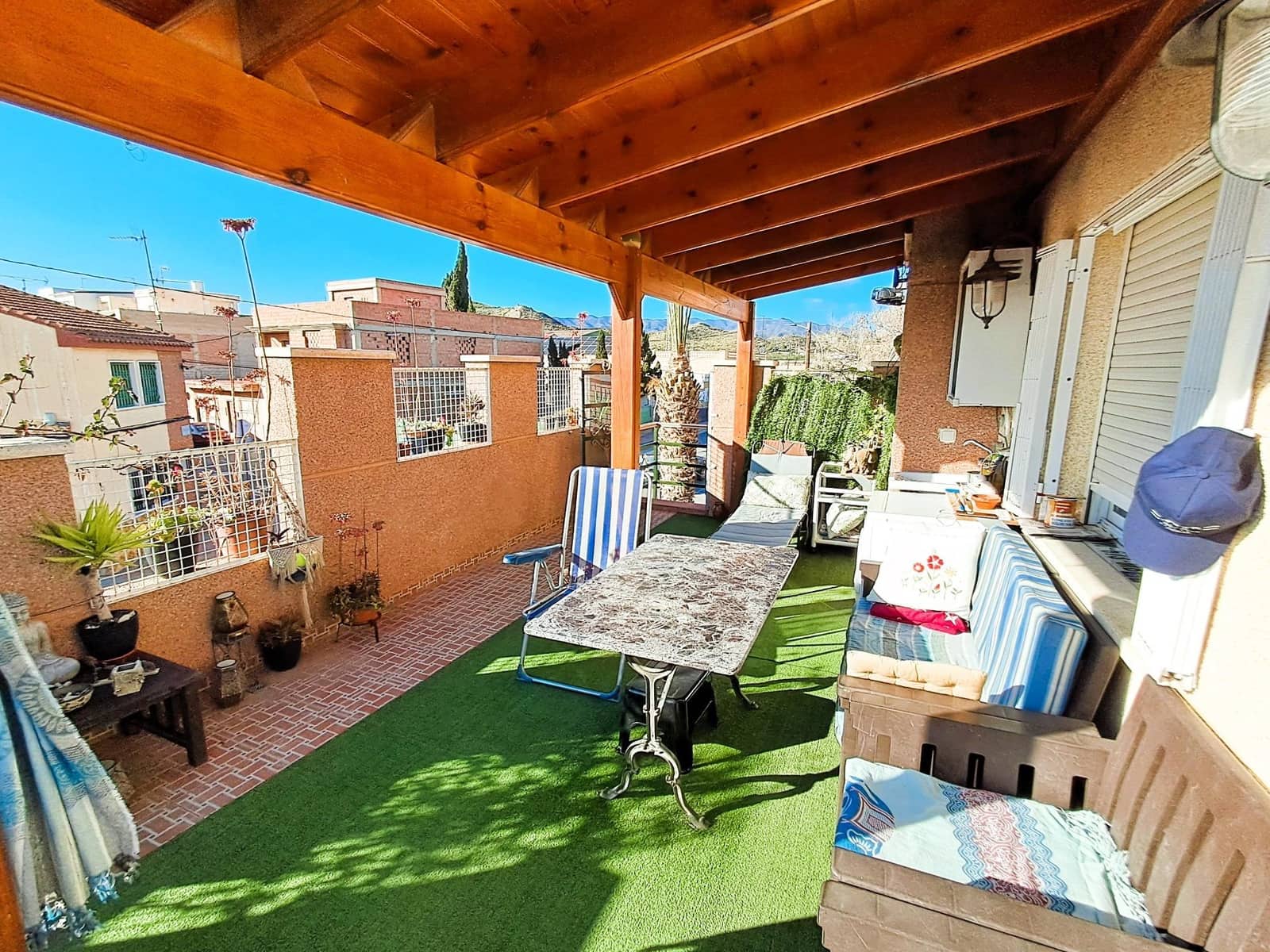 6 bedroom Villa for sale in Aguilas with pool garage - € 429,000 (Ref: 9690897)