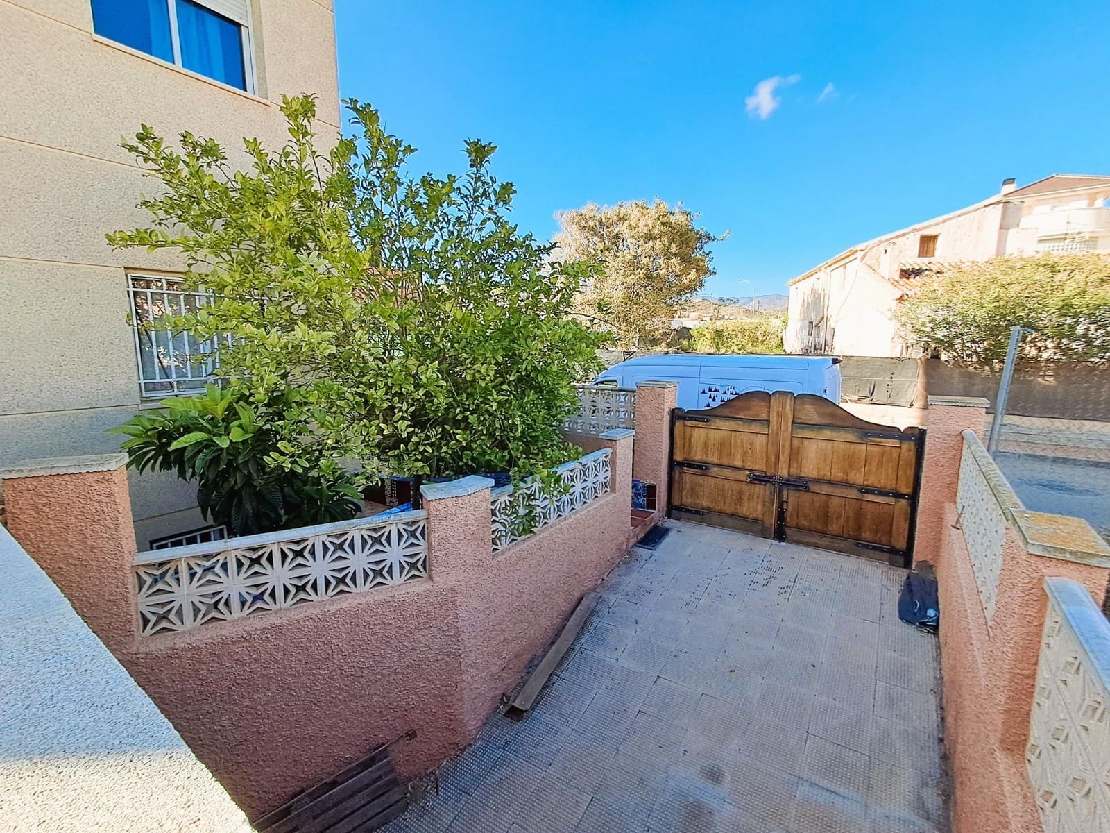 6 bedroom Villa for sale in Aguilas with pool garage - € 429,000 (Ref: 9690897)