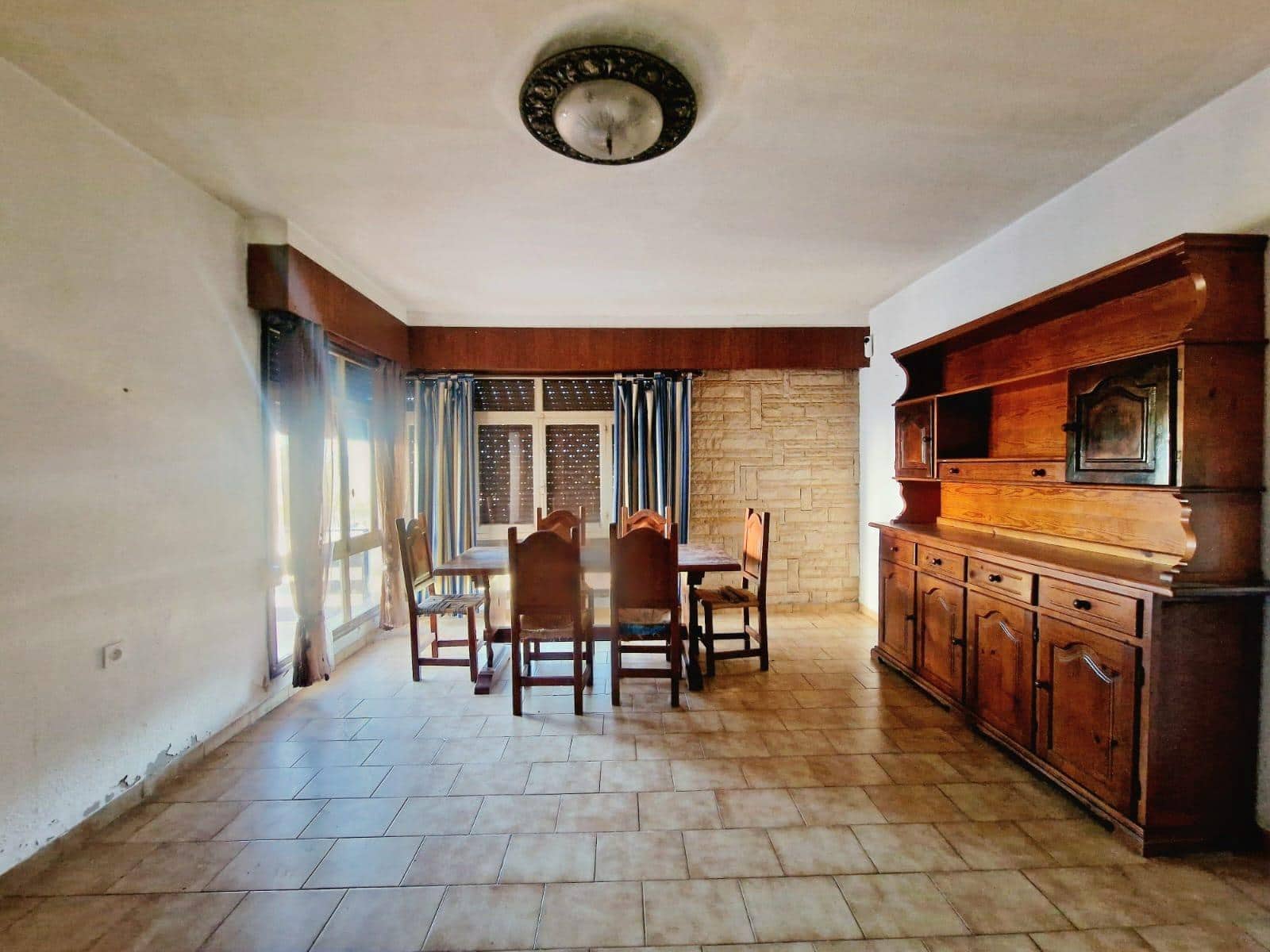 3 soveværelse Villa til salg i Calarreona med garage - € 330.000 (Ref: 9695469)