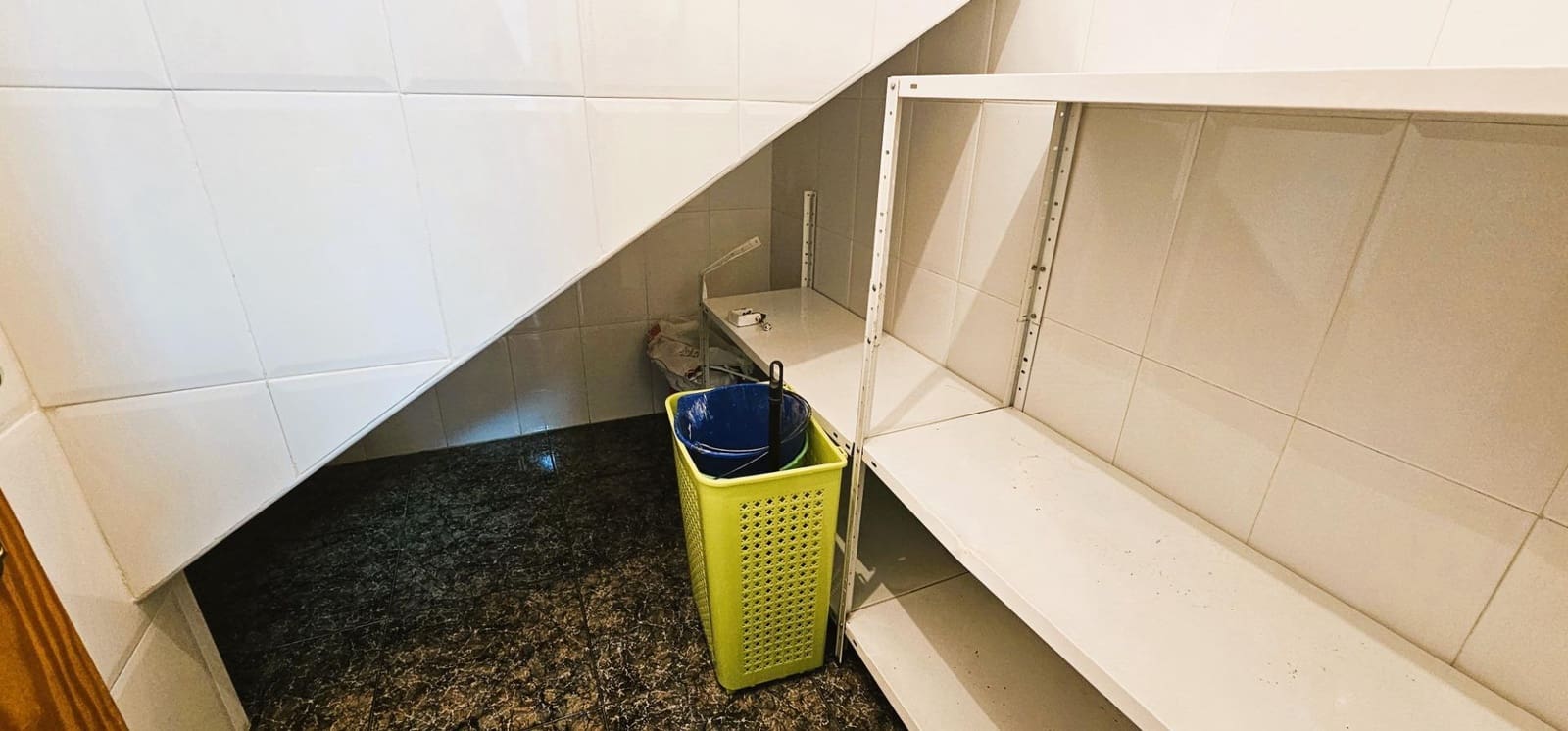 4 bedroom Villa for sale in Aguilas - € 175,000 (Ref: 9712109)