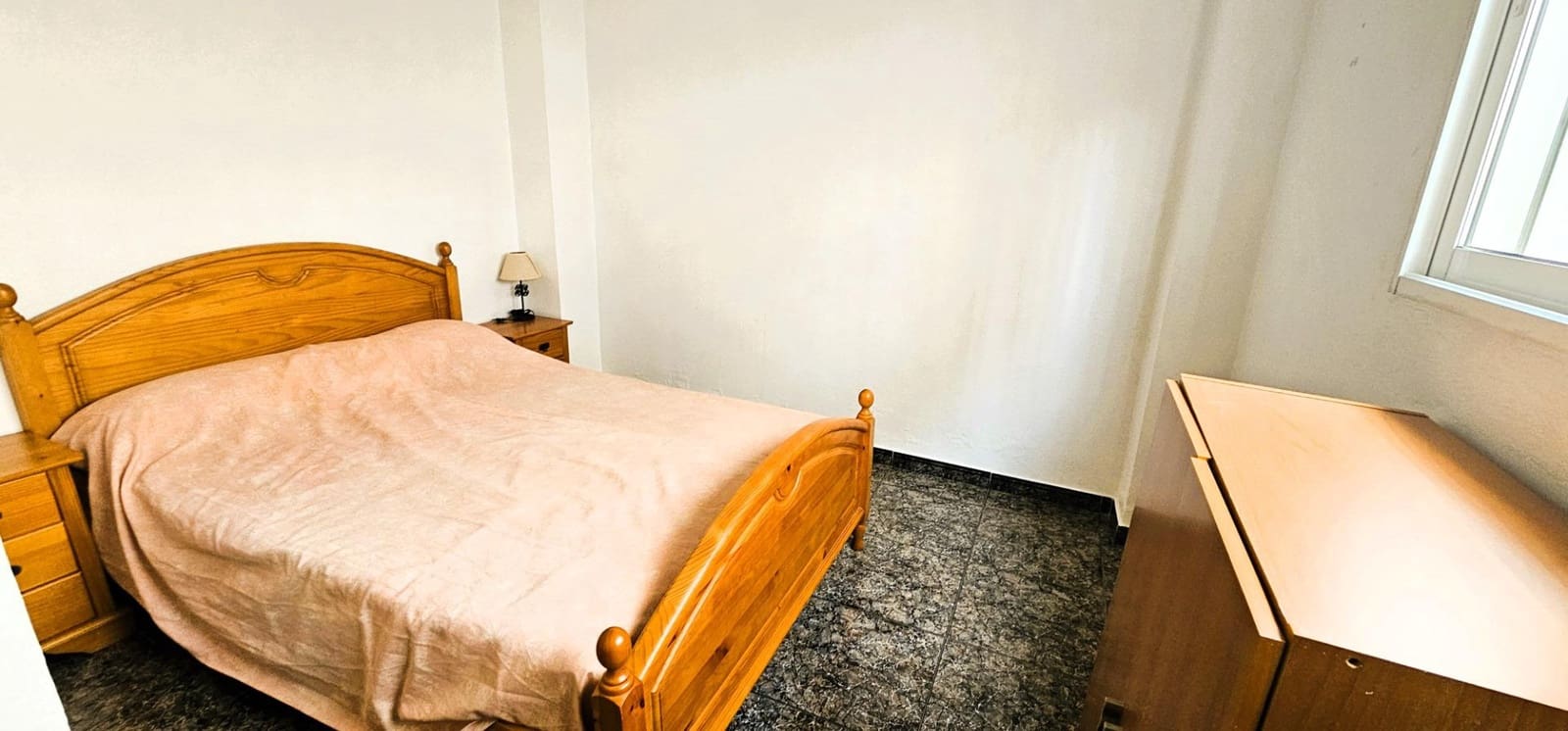 4 bedroom Villa for sale in Aguilas - € 175,000 (Ref: 9712109)