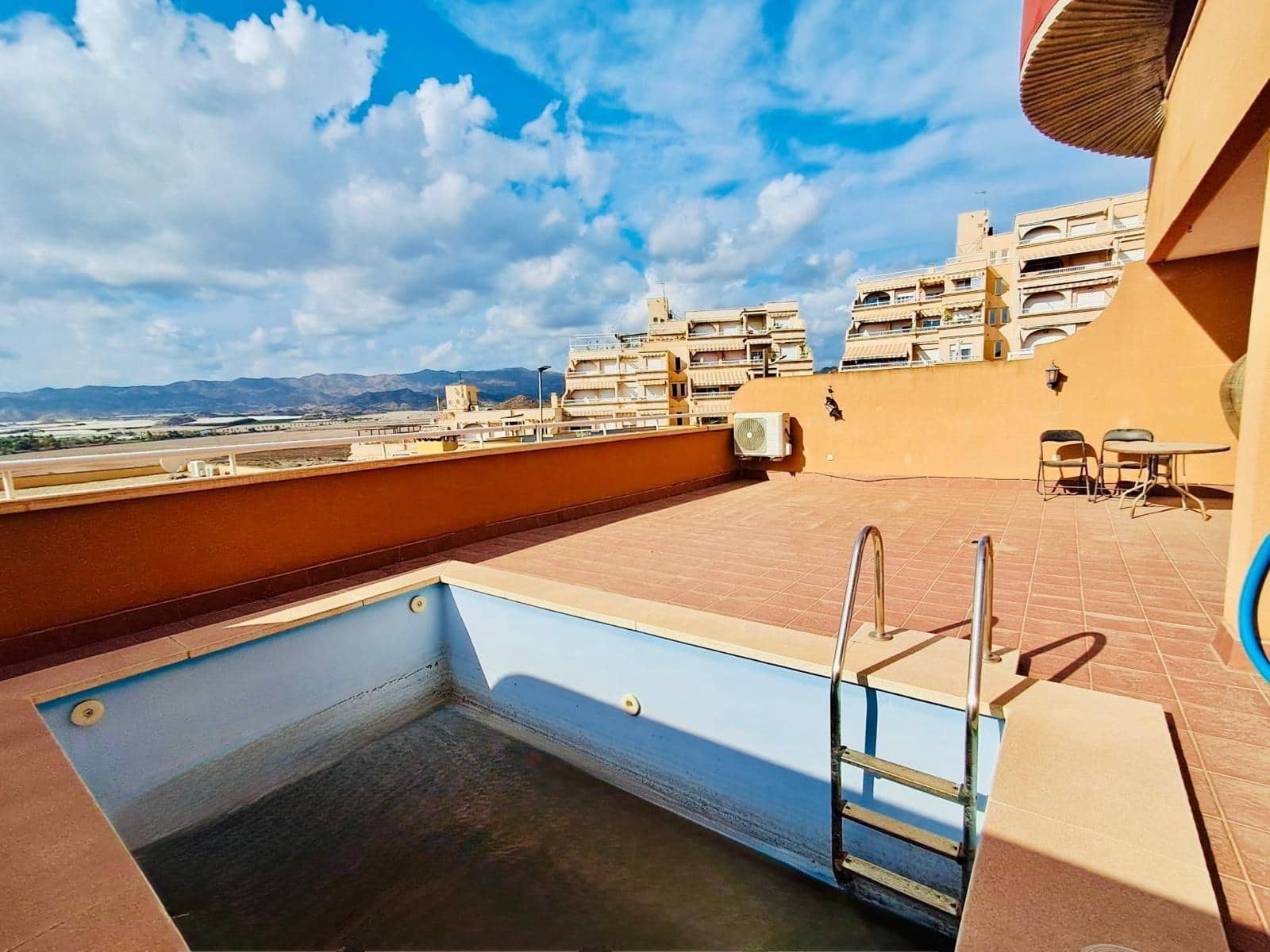 2 bedroom Apartment for sale in Aguilas with pool garage - € 250,000 (Ref: 9715030)