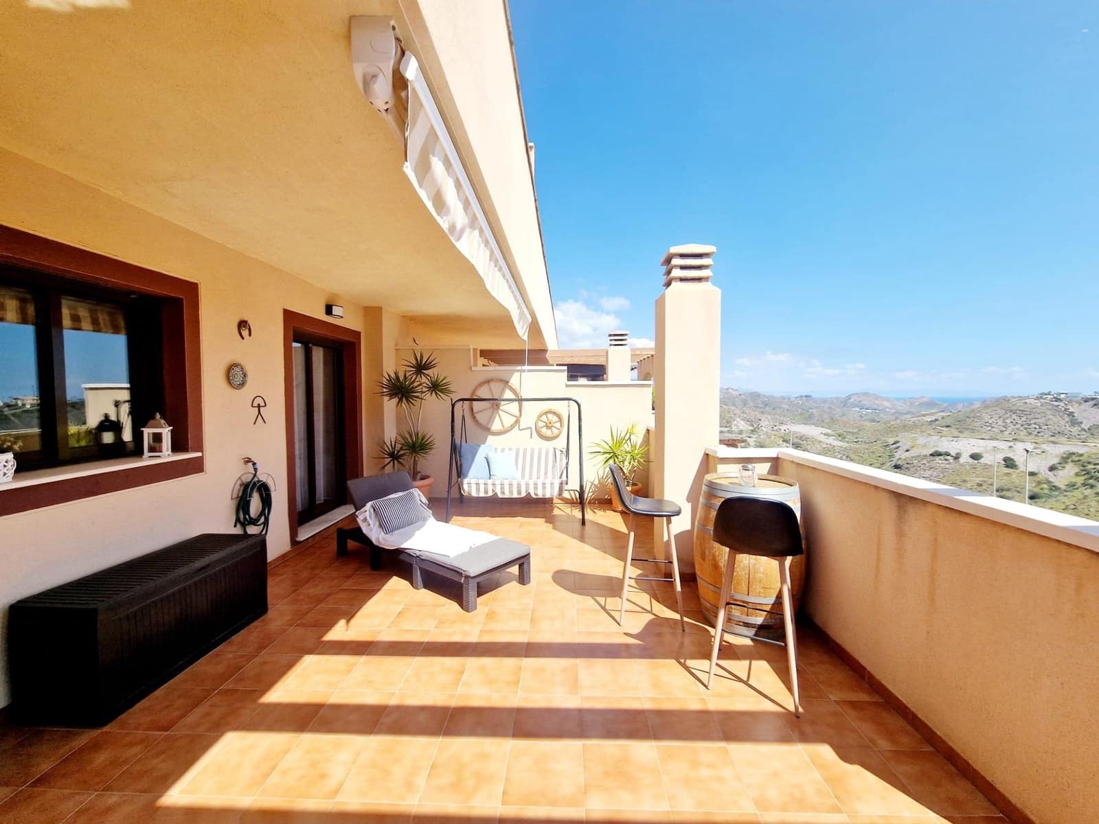 2 soveværelse Penthouse til salg i Los Collados med swimmingpool garage - € 180.000 (Ref: 9720102)