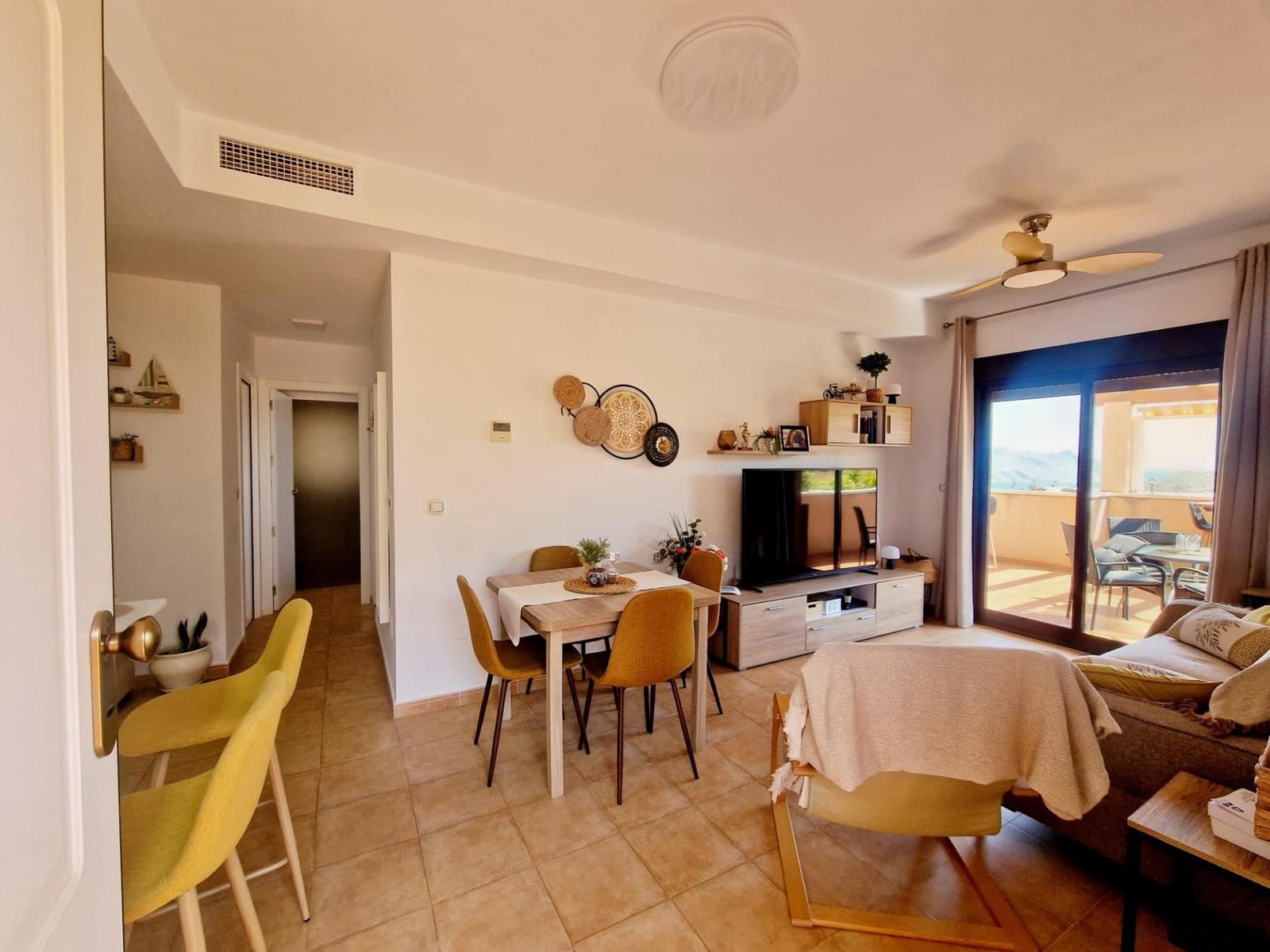 2 soveværelse Penthouse til salg i Los Collados med swimmingpool garage - € 180.000 (Ref: 9720102)