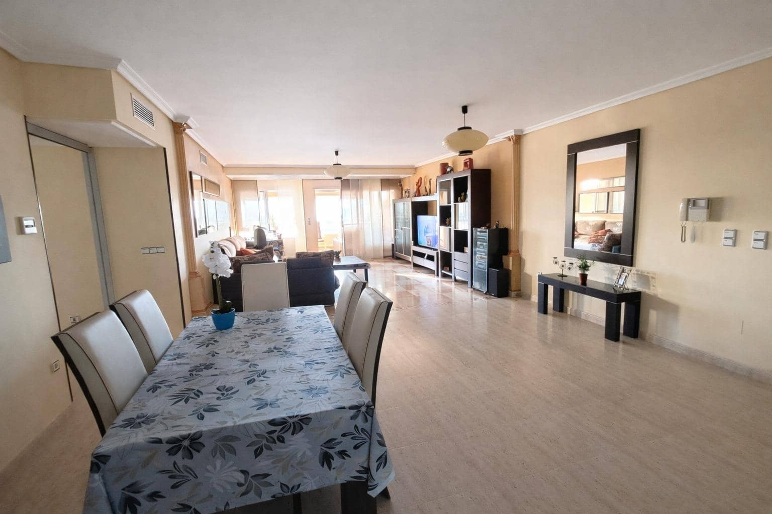 3 bedroom Flat for sale in Aguilas with pool garage - € 359,900 (Ref: 9720103)