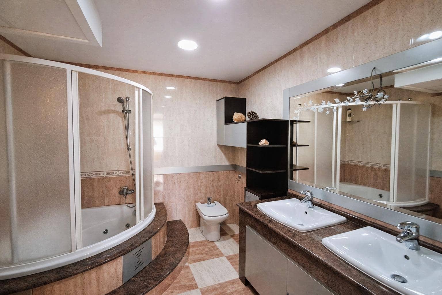 3 bedroom Flat for sale in Aguilas with pool garage - € 359,900 (Ref: 9720103)