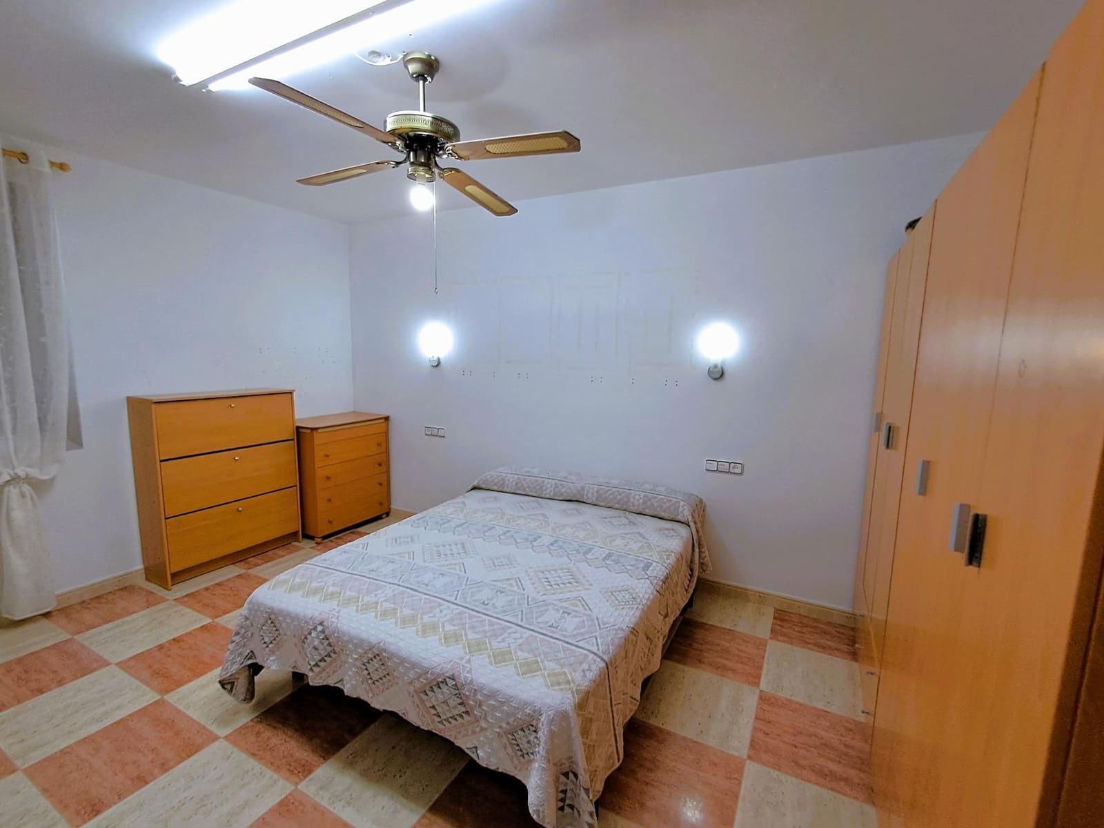 3 bedroom Flat for sale in Aguilas with pool garage - € 359,900 (Ref: 9720103)