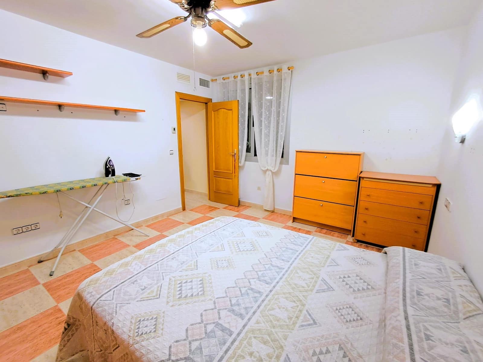 3 bedroom Flat for sale in Aguilas with pool garage - € 359,900 (Ref: 9720103)