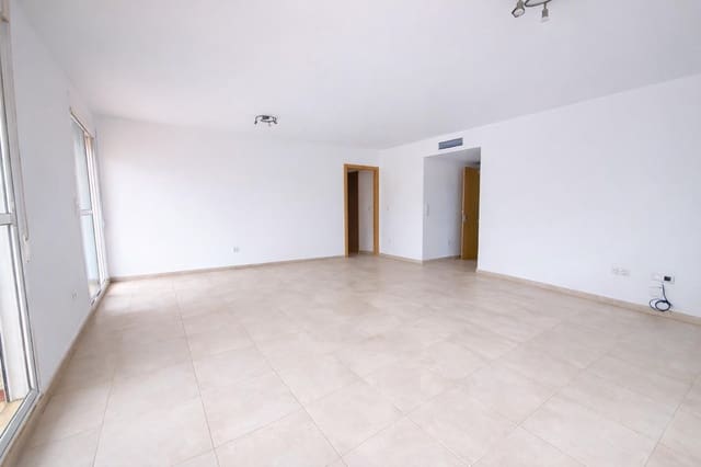 2 bedroom Penthouse for sale in Aguilas with pool garage - € 295,000 (Ref: 9732367)