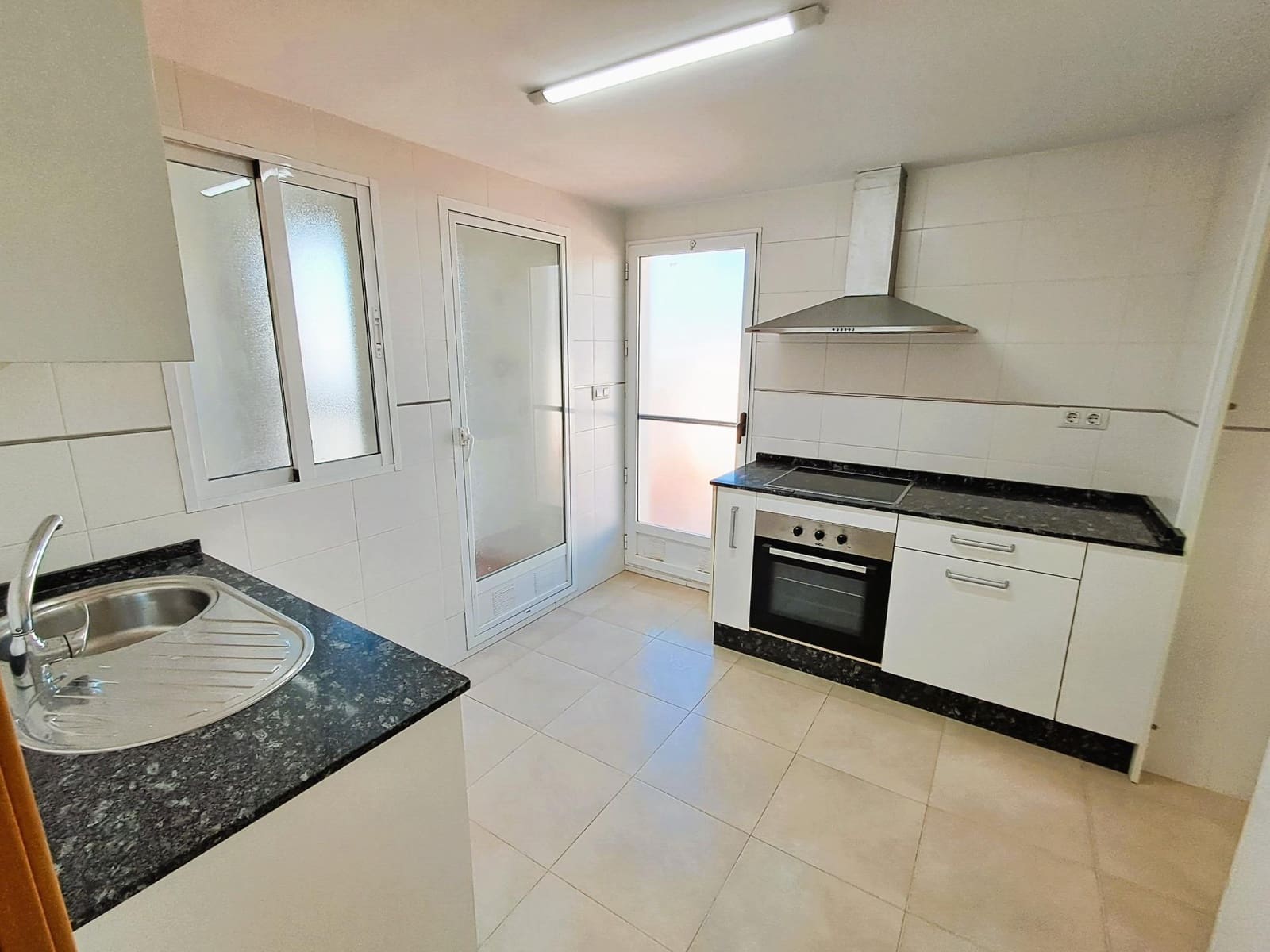 2 soverom Penthouse til salgs i Aguilas med svømmebasseng garasje - € 330 000 (Ref: 9732367)
