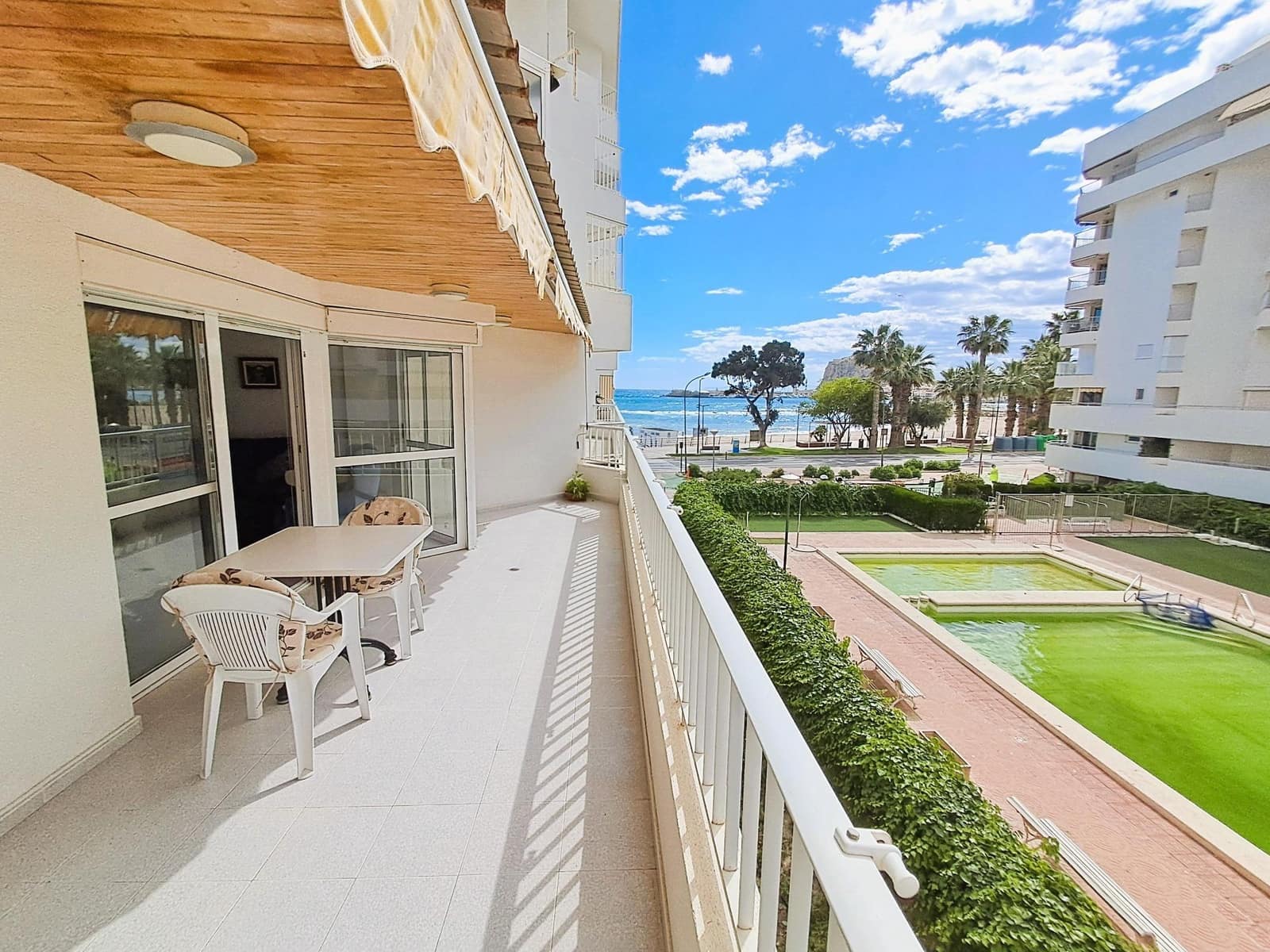 3 bedroom Flat for sale in Aguilas with pool garage - € 390,000 (Ref: 9770763)