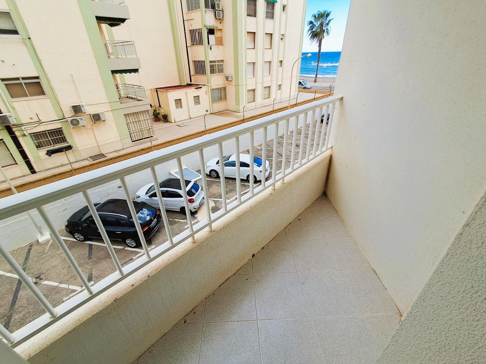 3 bedroom Flat for sale in Aguilas with pool garage - € 390,000 (Ref: 9770763)
