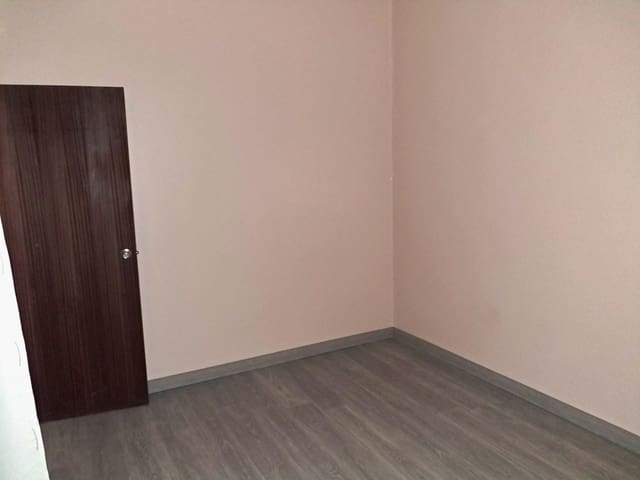 1 quarto Comercial para venda em Aguilas com garagem - 70 000 € (Ref: 9808099)