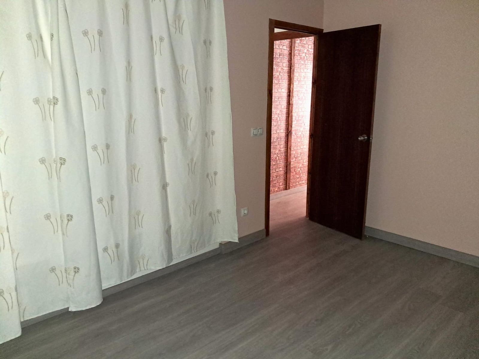 1 quarto Comercial para venda em Aguilas com garagem - 70 000 € (Ref: 9808099)