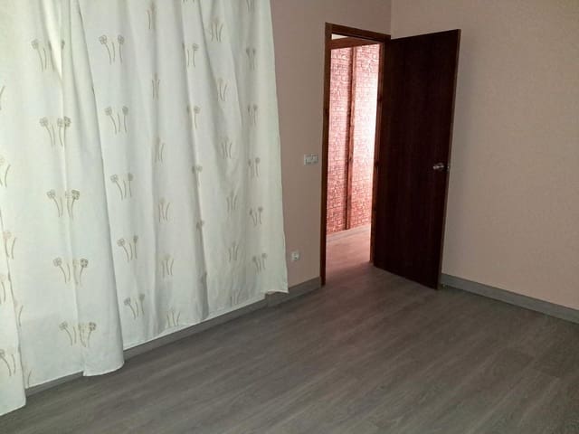 1 quarto Comercial para venda em Aguilas com garagem - 70 000 € (Ref: 9808099)