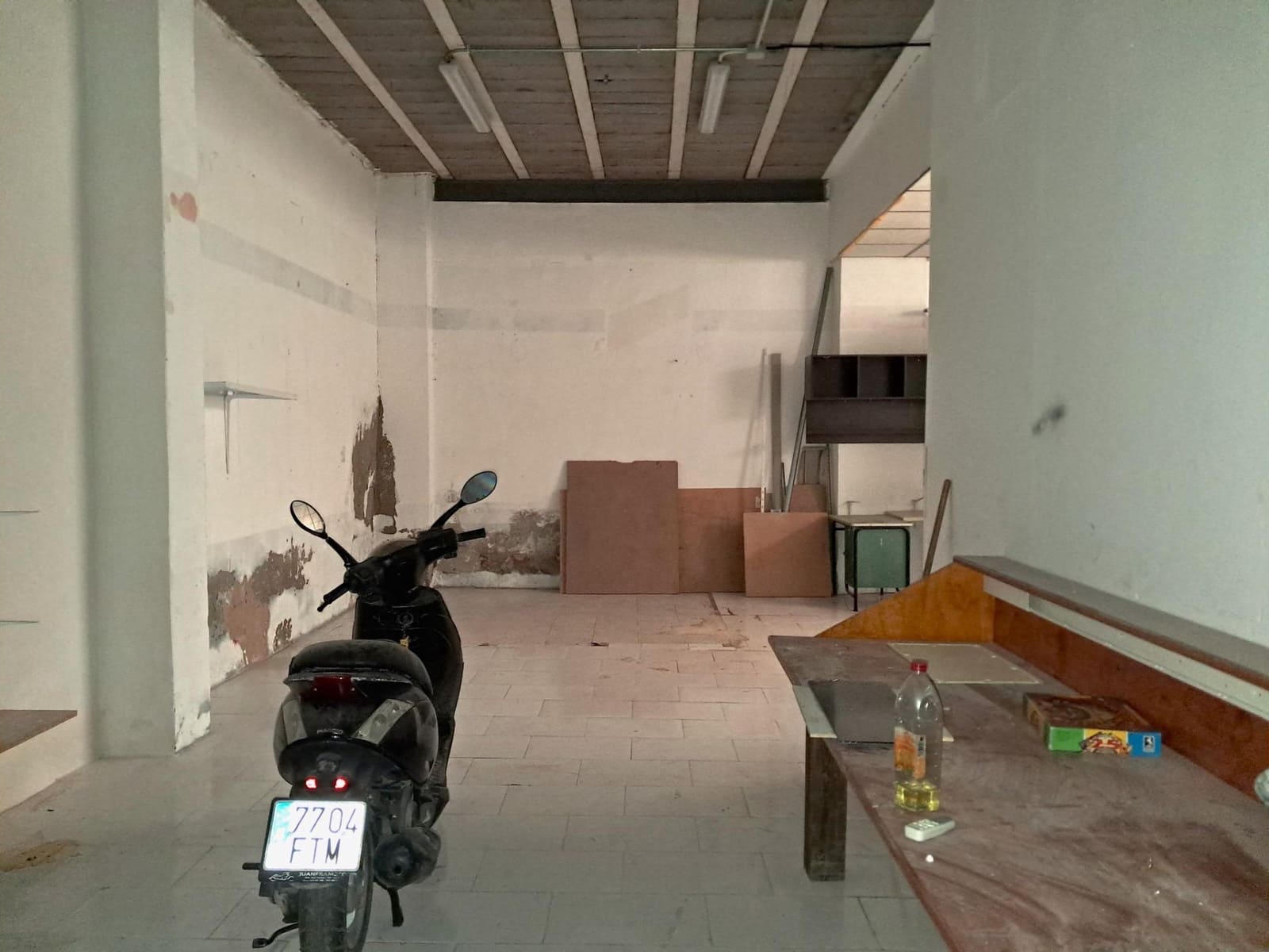 1 quarto Comercial para venda em Aguilas com garagem - 70 000 € (Ref: 9808099)