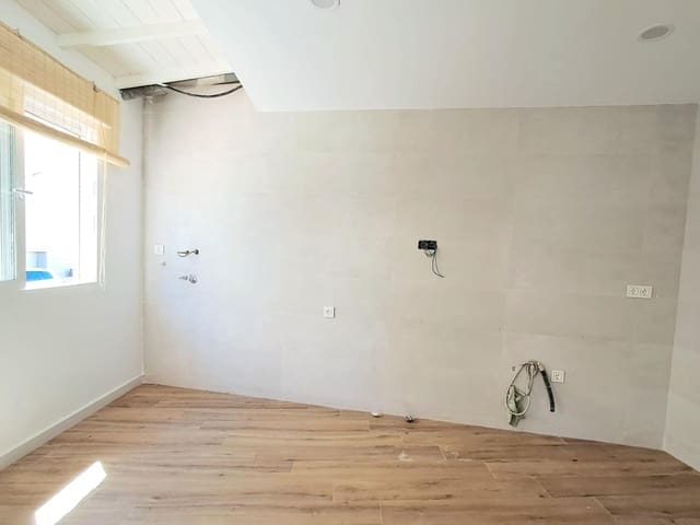3 quarto Bungalow para venda em Aguilas com garagem - 320 000 € (Ref: 9831642)
