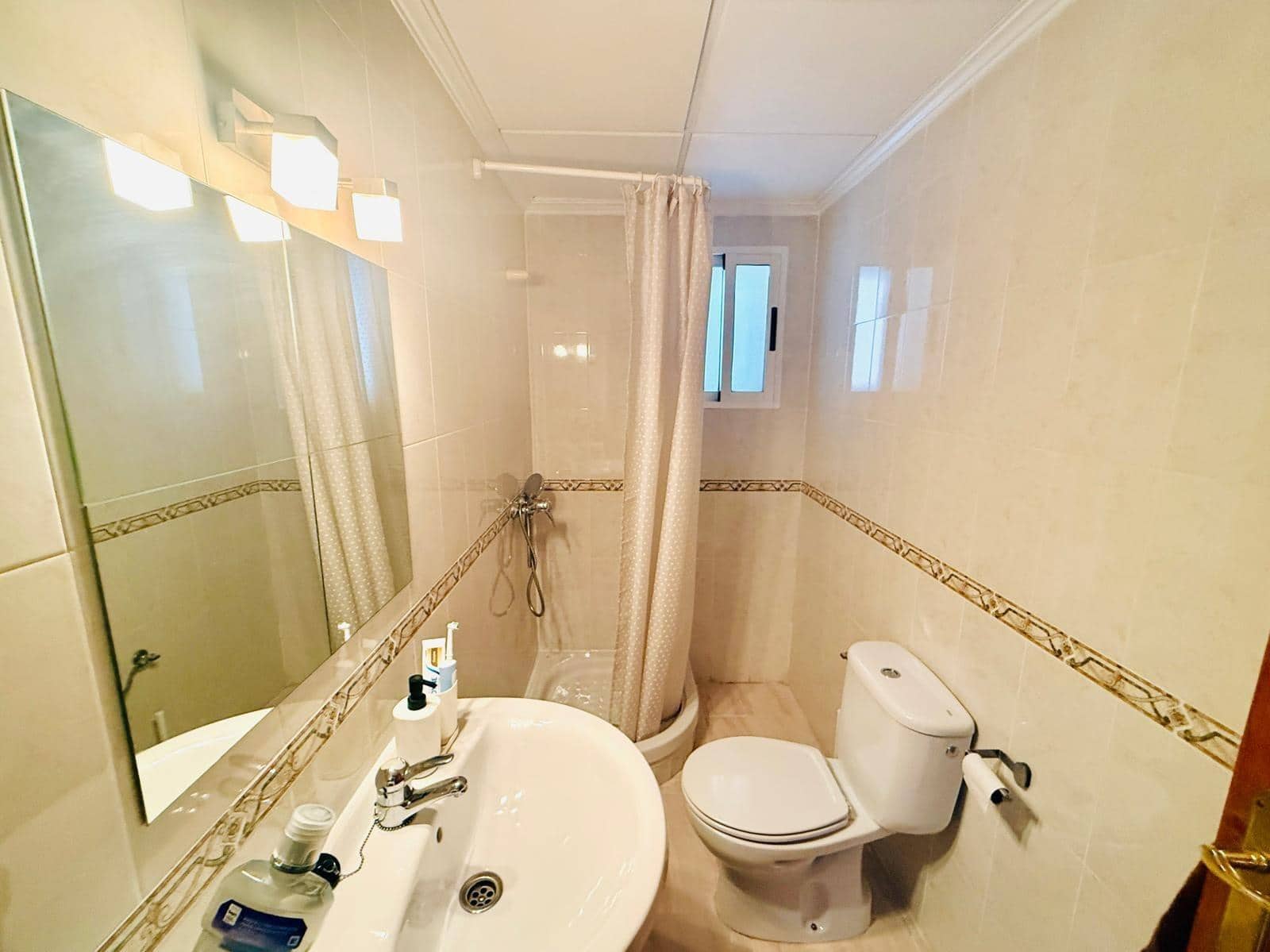 3 bedroom Flat for sale in Los Collados with pool garage - € 195,000 (Ref: 9833786)