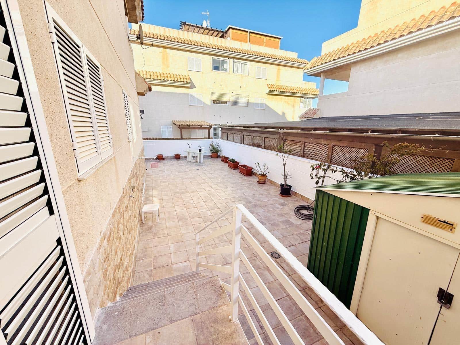 3 bedroom Flat for sale in Los Collados with pool garage - € 195,000 (Ref: 9833786)
