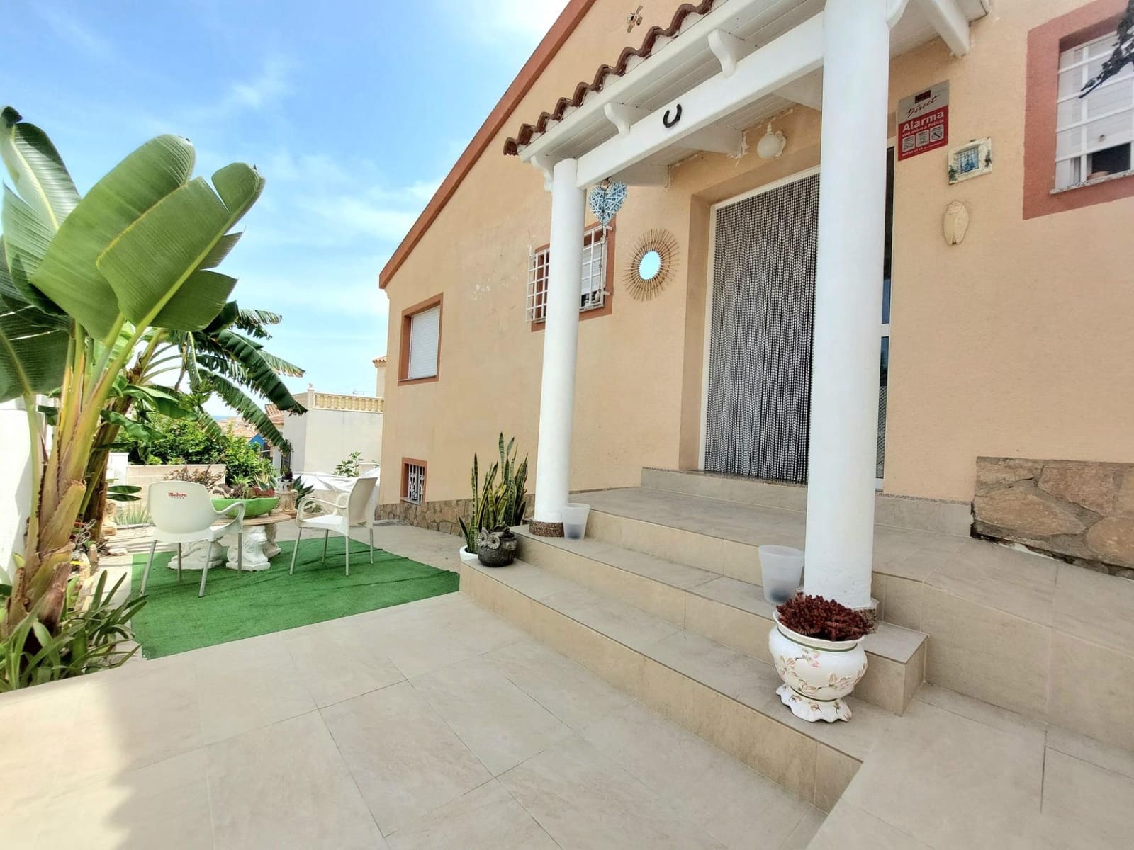 4 quarto Moradia para venda em Calabardina com garagem - 335 000 € (Ref: 9846549)