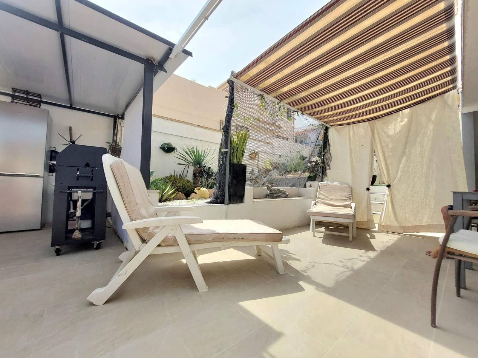 4 quarto Moradia para venda em Calabardina com garagem - 335 000 € (Ref: 9846549)