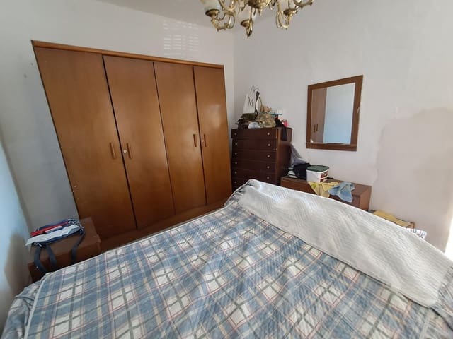4 slaapkamer Huis te koop in Aguilas - € 105.000 (Ref: 9849516)