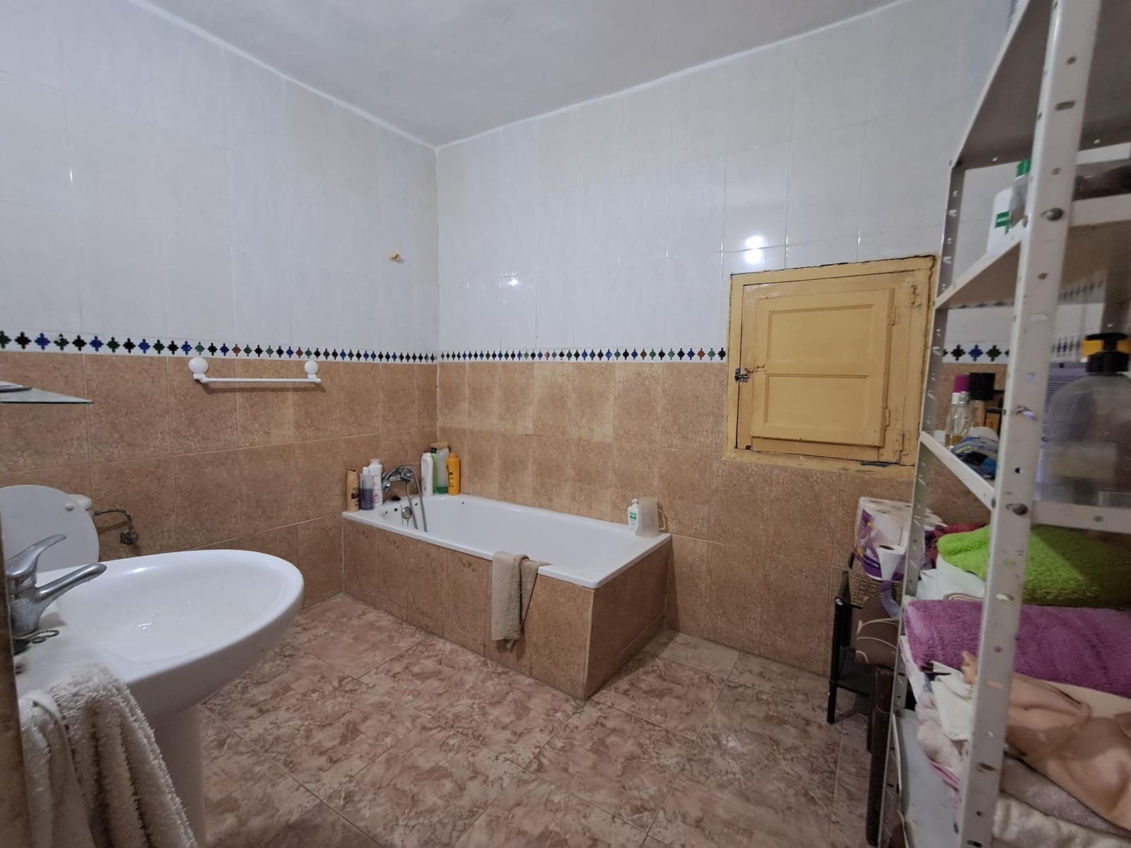 4 slaapkamer Huis te koop in Aguilas - € 105.000 (Ref: 9849516)