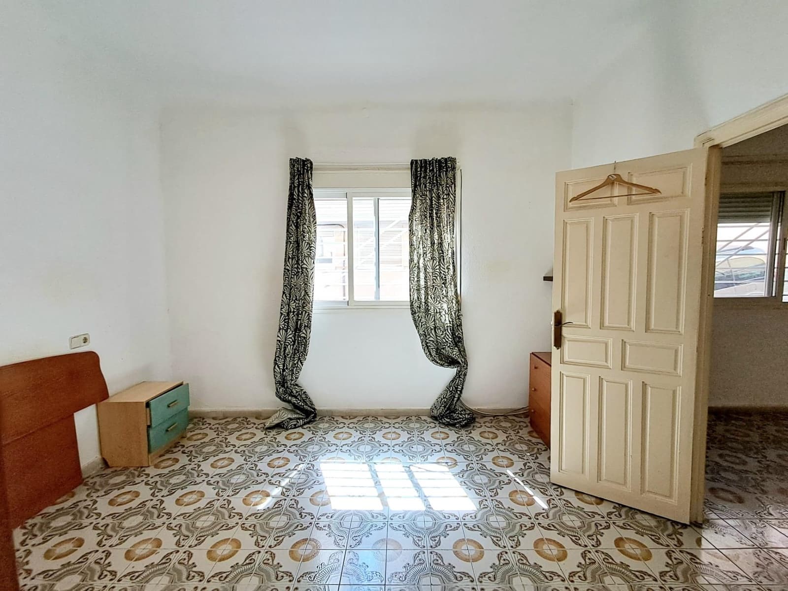 2 bedroom Apartment for sale in Aguilas - € 84,900 (Ref: 9867099)