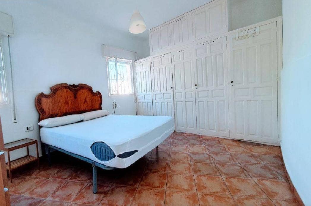 2 soverom Villa til salgs i Los Collados med svømmebasseng garasje - € 175 000 (Ref: 9884941)