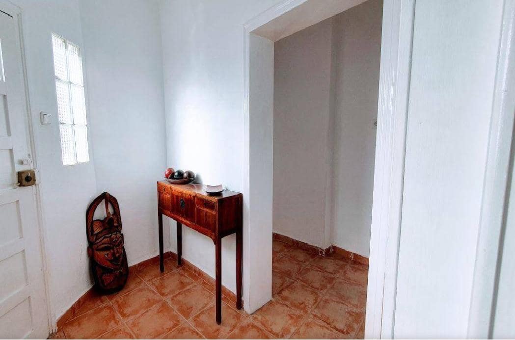 2 soverom Villa til salgs i Los Collados med svømmebasseng garasje - € 175 000 (Ref: 9884941)