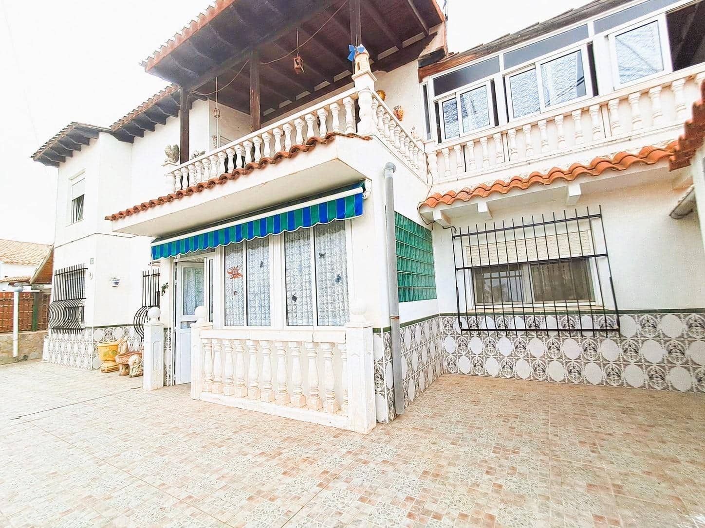 4 bedroom Villa for sale in Calabardina - € 235,000 (Ref: 9894020)