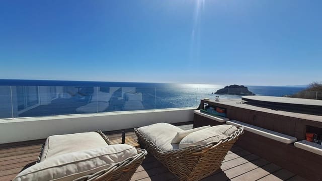 Chalet de 5 habitaciones en Aguilas en venta con garaje - 1.900.000 € (Ref: 9908111)