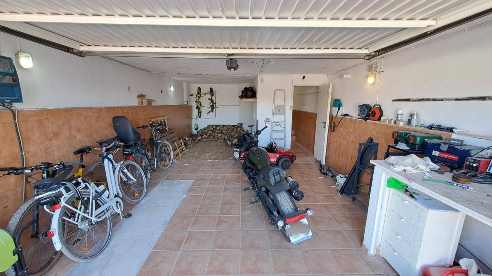 Chalet de 5 habitaciones en Aguilas en venta con garaje - 1.900.000 € (Ref: 9908111)