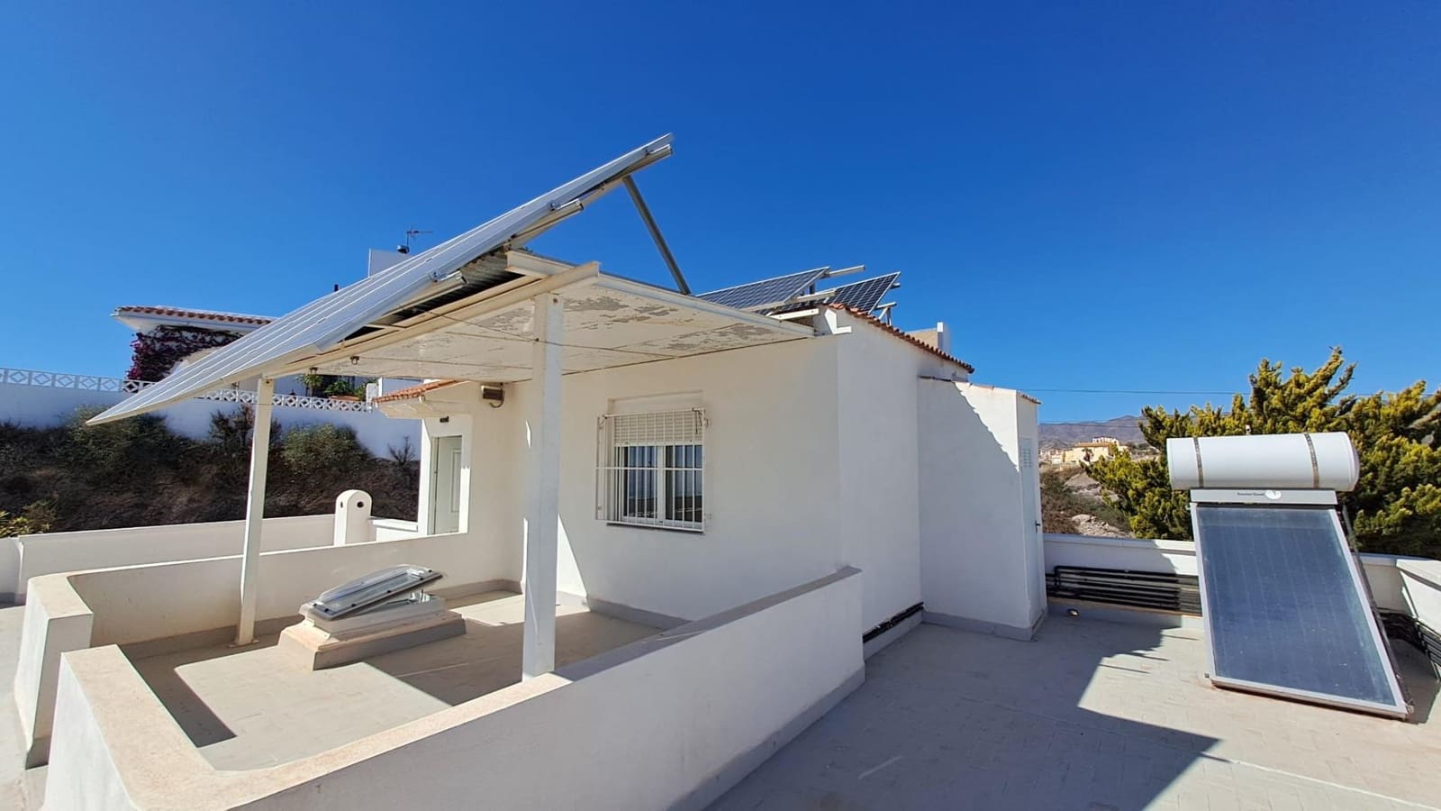 Chalet de 5 habitaciones en Aguilas en venta con garaje - 1.900.000 € (Ref: 9908111)