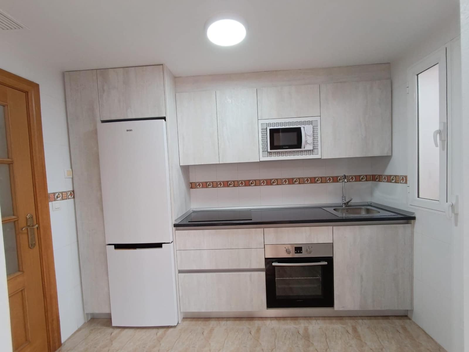 4 bedroom Apartment for sale in Aguilas - € 139,000 (Ref: 9922402)