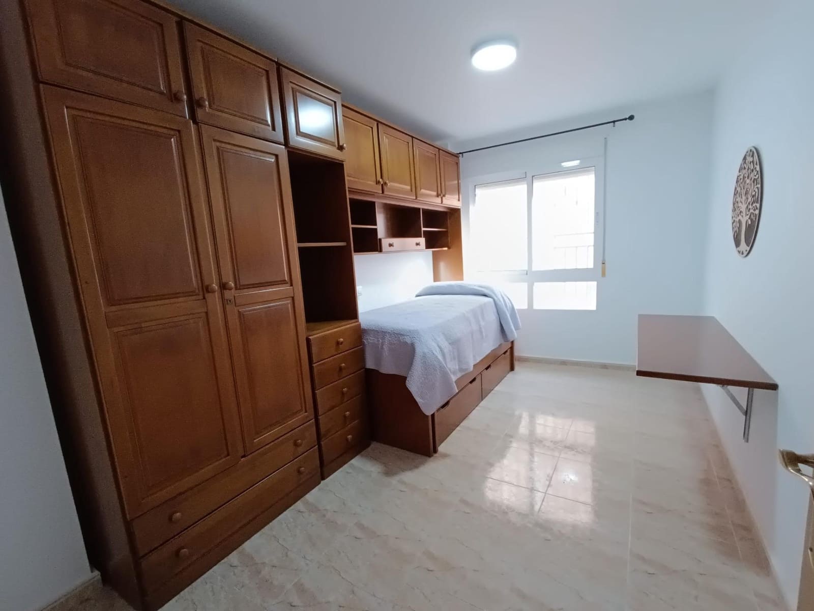 4 bedroom Apartment for sale in Aguilas - € 139,000 (Ref: 9922402)