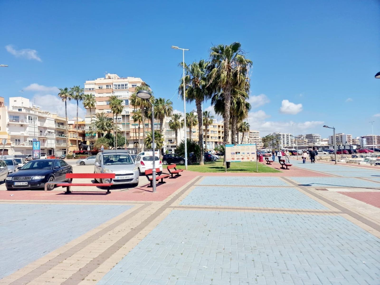 4 bedroom Apartment for sale in Aguilas - € 139,000 (Ref: 9922402)