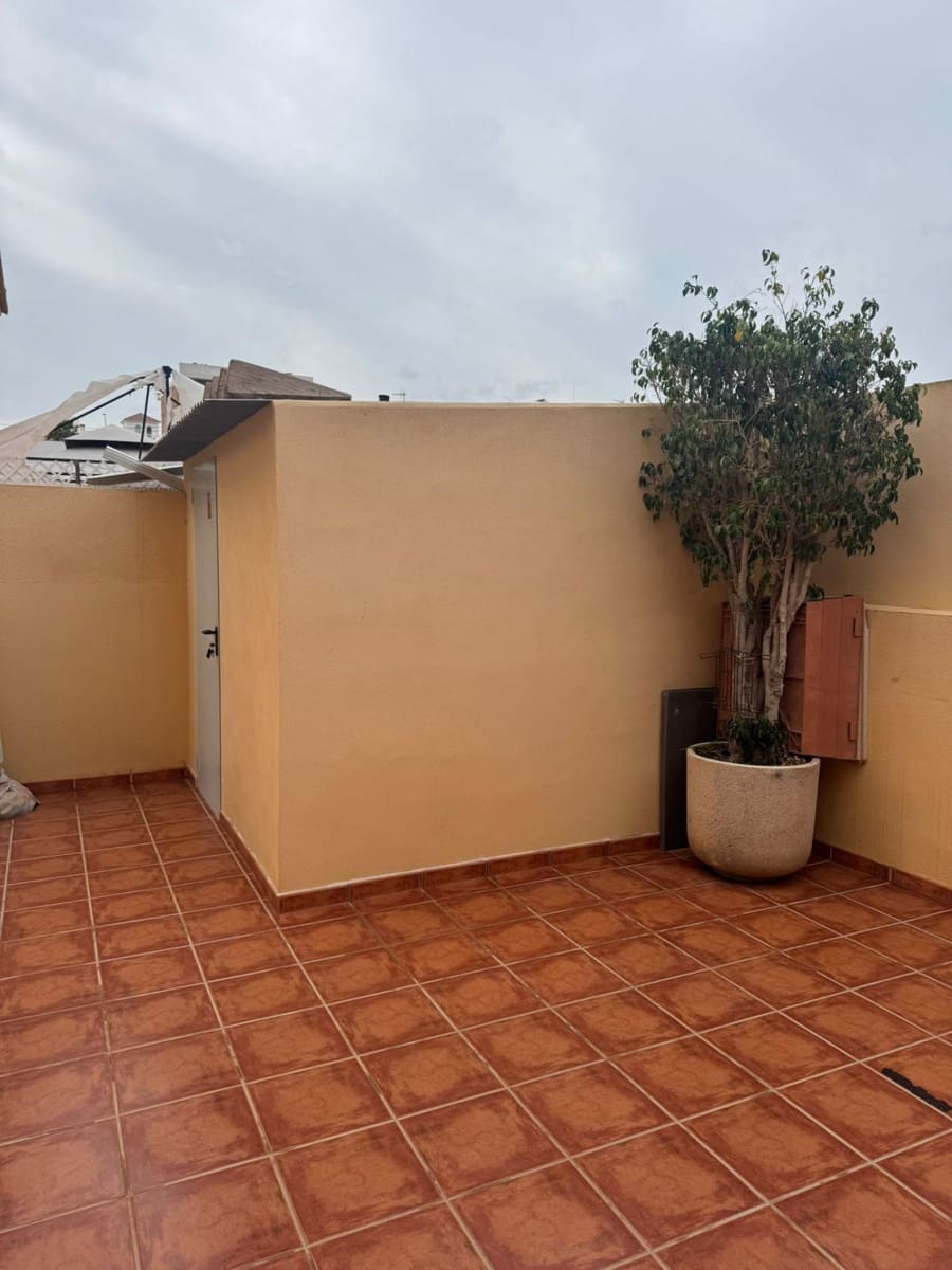 4 soveværelse Rækkehus til salg i Calabardina med garage - € 290.000 (Ref: 9938313)