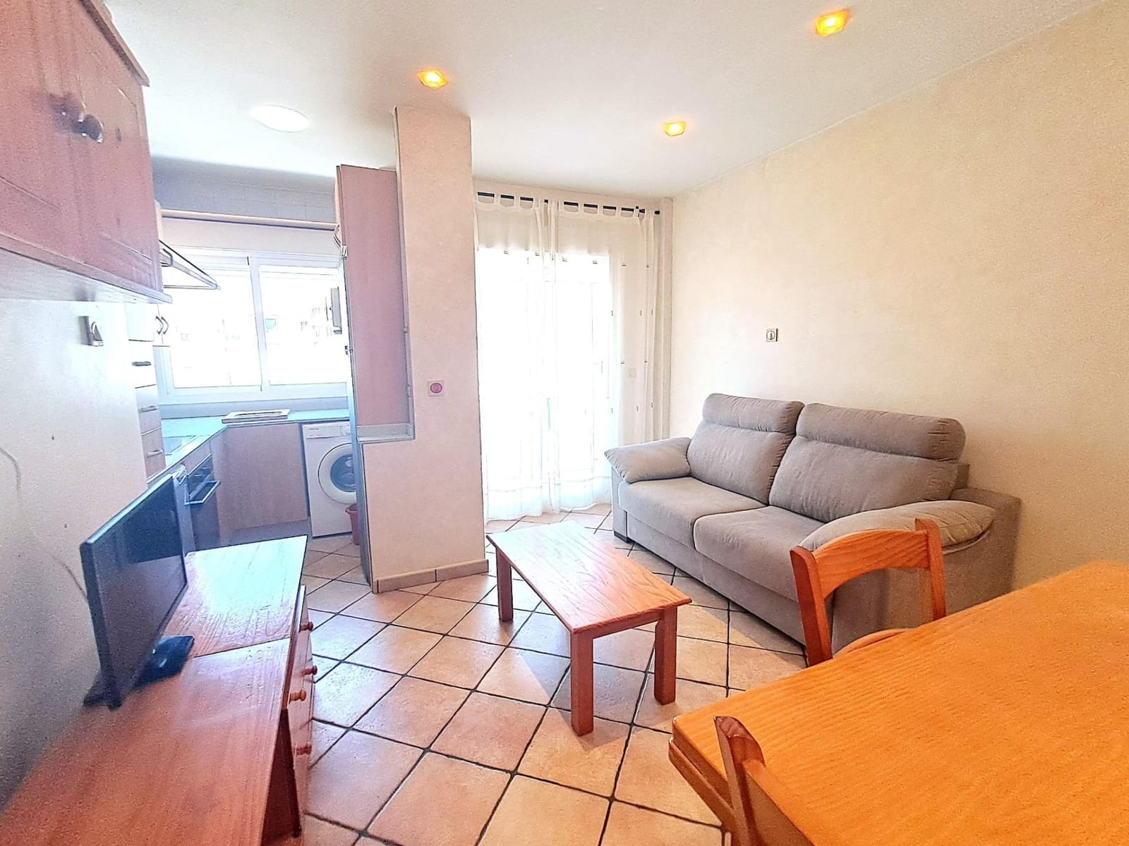 2 bedroom Apartment for sale in Aguilas - € 149,900 (Ref: 9940074)
