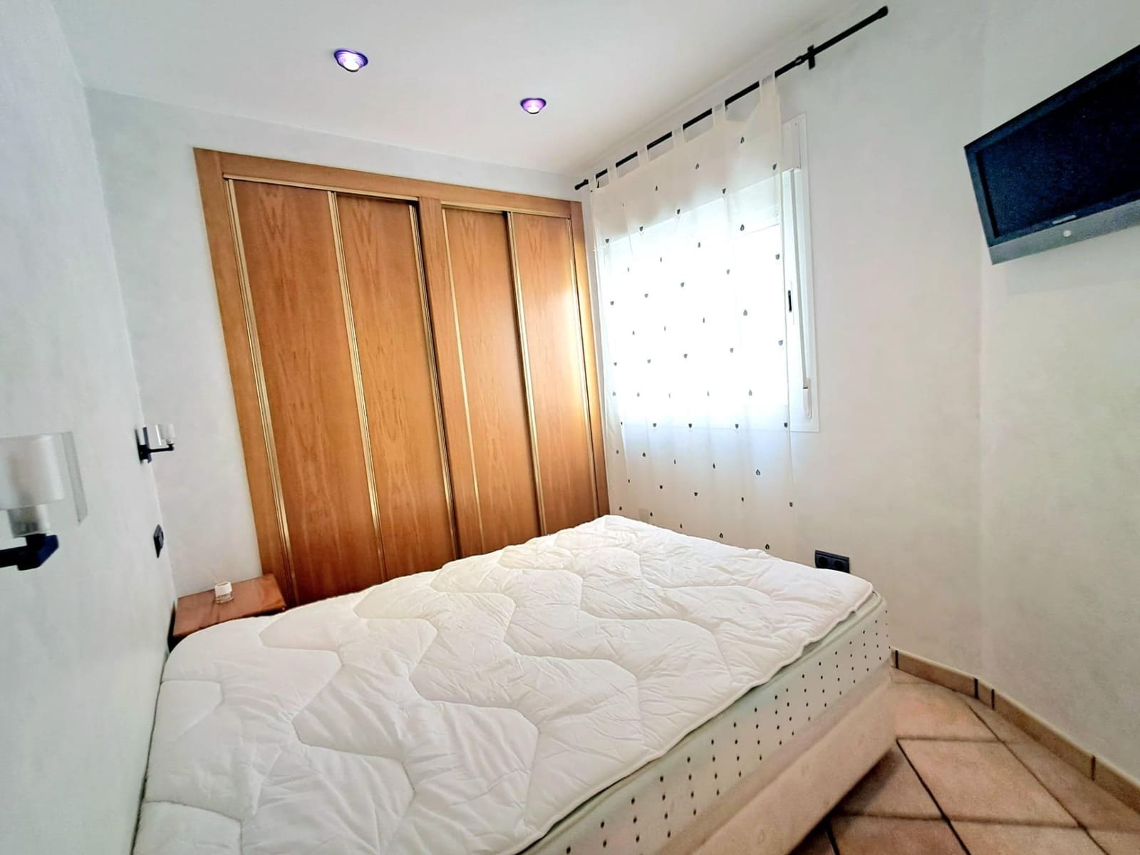 2 bedroom Apartment for sale in Aguilas - € 149,900 (Ref: 9940074)