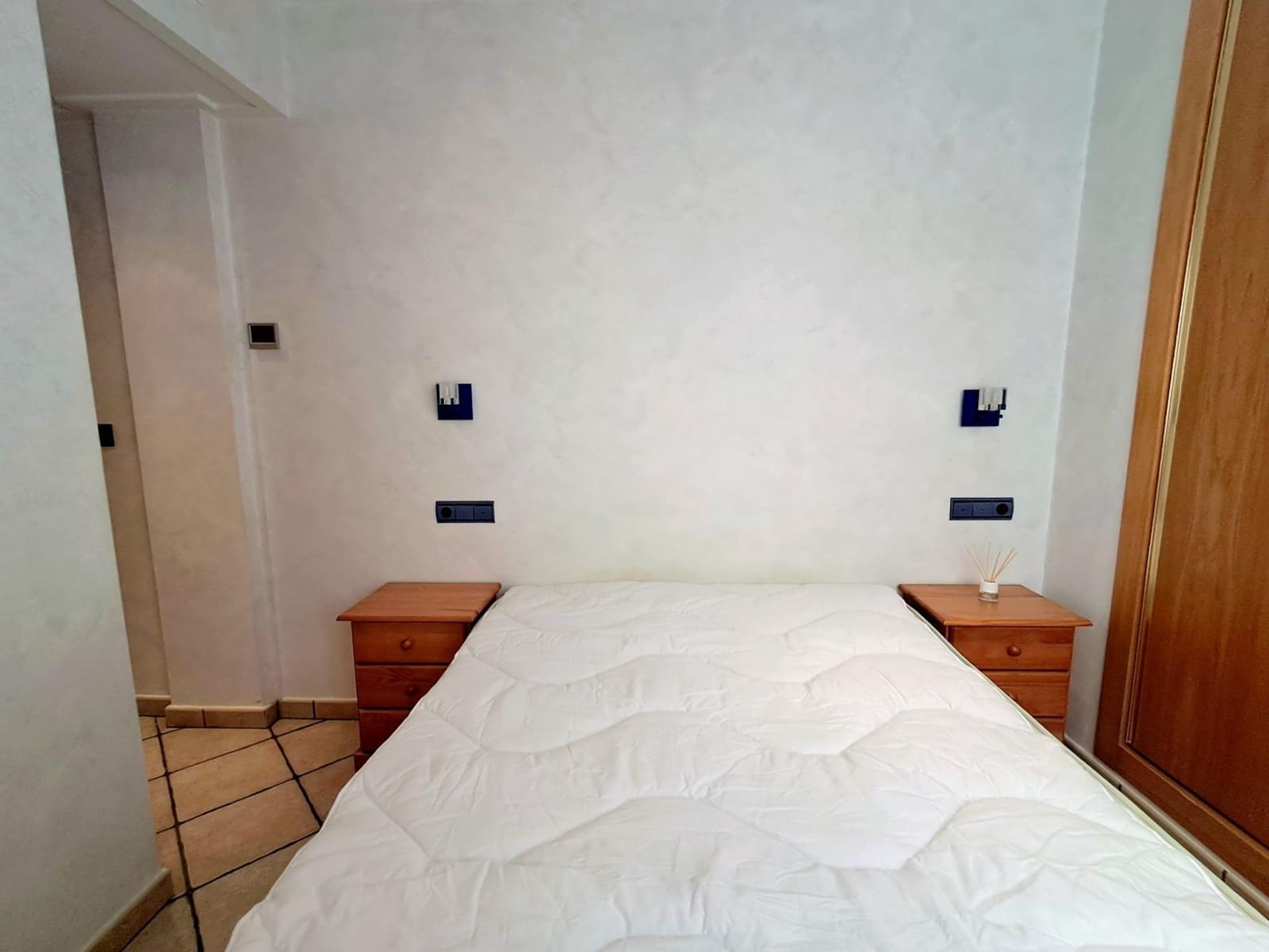 2 bedroom Apartment for sale in Aguilas - € 149,900 (Ref: 9940074)