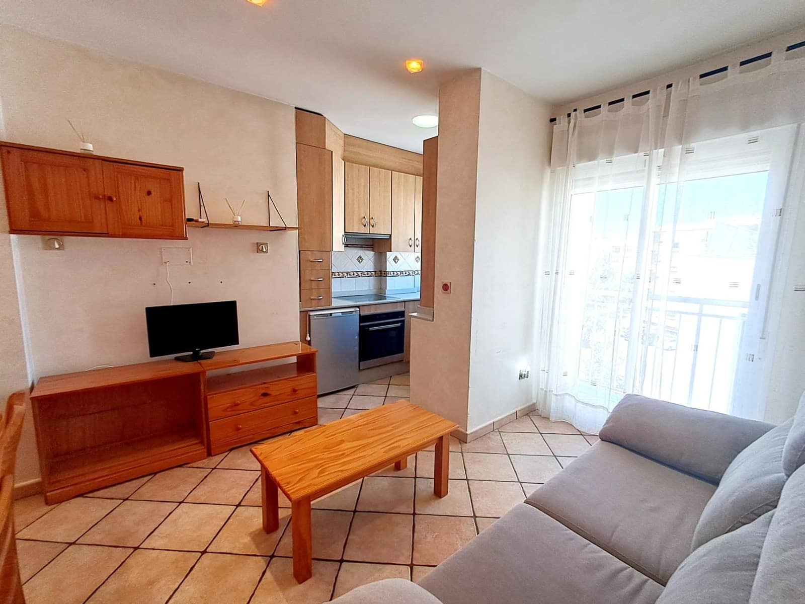 2 bedroom Apartment for sale in Aguilas - € 149,900 (Ref: 9940074)